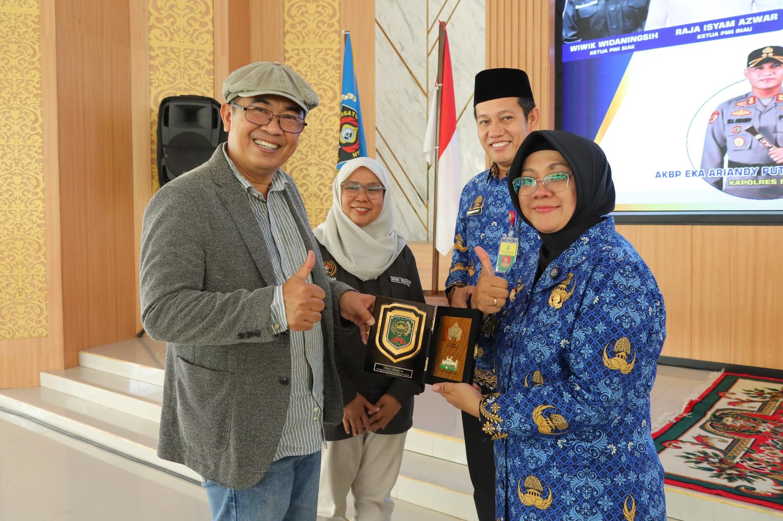 Seminar Jurnalistik PWI Siak, Bupati Afni : Gunakan Hak Jawab Jika Tidak Berkenan dengan Berita