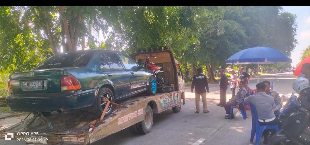 Jalan Umum Disulap Jadi Arena Drag Race, Warga  Mau Kepasar Terganggu,Terpaksa Memutar, Panitia Klaim Seluruh Izin Lengkap.