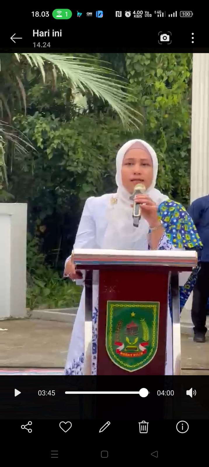 Karmila Sari Luncurkan Sekolah Lansia, Peserta Belajar Selama Setahun